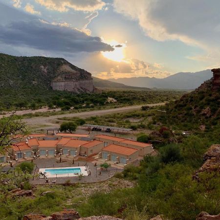 El Chiflon Posta Pueblo Hotel Exterior photo