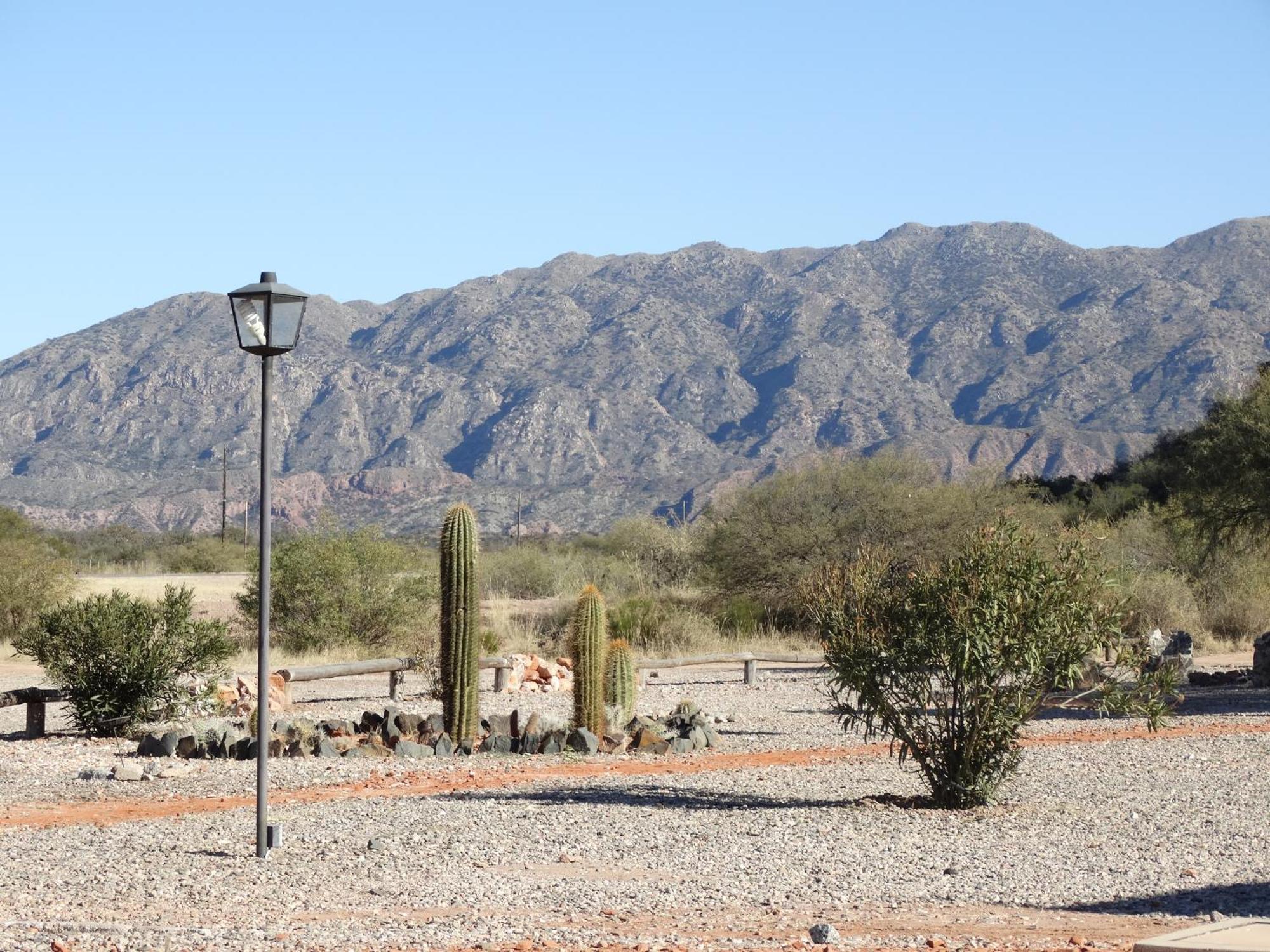 El Chiflon Posta Pueblo Hotel Exterior photo